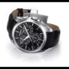 ساعه من tissot تعمل بعدادات بلون اسود وسير اسود من الجلد