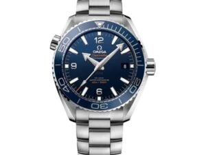 ساعه من007 OMEGA بلون مينا كحلي وسير فضي من الستانليس ستيل