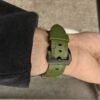 ساعه منpanerai luminor تعمل بعدادات بلون اسود وسير زيتي من المطاط