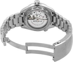 ساعه من007 OMEGA بلون مينا كحلي وسير فضي من الستانليس ستيل