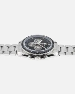 ساعه من007 OMEGA تعمل بعدادات بلون اسود وسير فضي من الستانليس ستيل