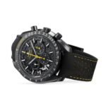 ساعه من OMEGA 007 تعمل بعدادات بلون اسود وسير جلد اسود