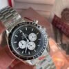 ساعه من007 OMEGA تعمل بعدادات بلون اسود وسير فضي من الستانليس ستيل