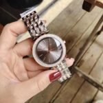 ساعة مايكل كورس للنساء MK3584