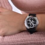 ساعة جيس للنساء W0911L8