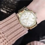 ساعة جيس للنساء W1069L2