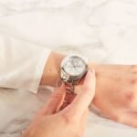 ساعة جيس للنساء W1082L1