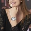 w1082l1-guess-watch-women-silver-metal-g-twist-hand-9 ساعة جيس للنساء W1082L1