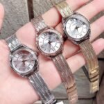 ساعة جيس للنساء W1084L1