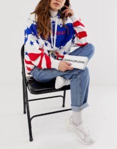 محفظة كالفن كلاين للنساء جلد بلون ابيض اصلية