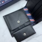 طقم محفظة وحافظة كروت وميدالية تومي هيلفيغر رجالي اسود