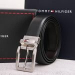 طقم محفظة و حزام تومي هيلفيغر رجالي