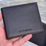 محفظة امبوريو ارماني جلد اسود للرجال
