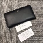 محفظة لاكوست للنساء جلد طبيعي اسود