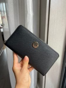 محفظة تومي هيلفيغر جلد طبيعي اسود للنساء اصلية