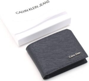 محفظة Calvin Klein جلد طبيعي اسود