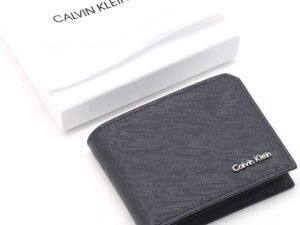 محفظة Calvin Klein جلد طبيعي اسود