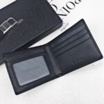 طقم محفظة Calvin Klein وميدالية جلد طبيعي اسود