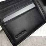 محفظة Calvin Klein جلد طبيعي اسود