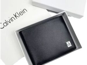 محفظة Calvin Klein جلد طبيعي اسود