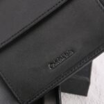 محفظة Calvin Klein جلد طبيعي اسود