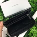 محفظة كالفن كلاين جلد اسود