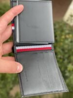 محفظة تومي هيلفيغر رجالي اسود جلد طبيعي