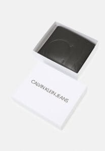 محفظة كالفن كلاين جلد اسود