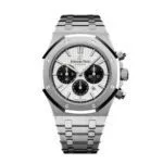 ساعة ِAudemars Piguet تعمل بعدادات بلون رصاصى وسيرفضى من المعدن