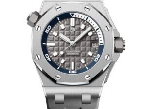 ساعه منِAudemars Piguet تعمل بعدادات بلون رمادي  وسير رمادي من المطاط