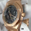 ساعة ِAudemars Piguet تعمل بعدادات بلون اسود  وسير نحاسى من المعدن