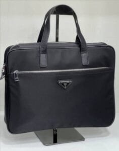 شنطة لاب توب ورجال الاعمال من برادا