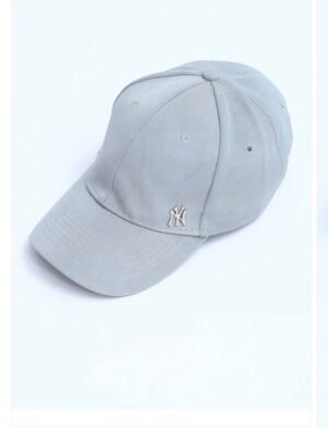 كاب بيسبول من Revin بلون رمادي فاتح