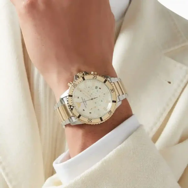 ساعة امبريو ارماني استيك معدن – فخامة فضي × ذهبي بإطلالة راقية