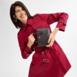 حقيبة يد نسائية من كوتش، لون أسود جوزي، موديل CW032 ، من إنتاج Imxaq