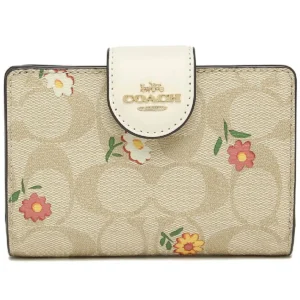 محفظة كوتش COACH حريمي سيجنتشر موديل CH480