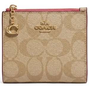 محفظة كروت كوتش COACH حريمي سيجنتشر موديل 78002