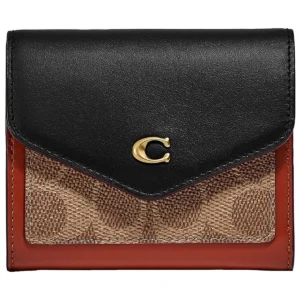 محفظة كوتش COACH وين Wyn صغيرة سيجنتشر موديل C3156