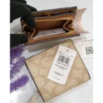 محفظة كوتش COACH حريمي كابولي موديل C3309 IMS5U