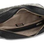 حقيبة كروسبودي سوداء من جيس Guess للنساء موديل Hwvd66 91120Bla