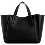 حقيبة كتف نسائية سوداء من جيس Guess ، موديل HWVG9309060