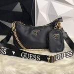 حقيبة كتف نسائية سوداء من جيس Guess