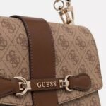 حقيبة يد نسائية من جيس Guess ، لون بني بيج فاتح ، موديل Hwsg9500200