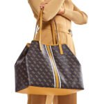 حقائب جيس Guess براون كوكيلات النسائية Hwss69 95230 لون بني