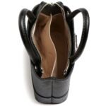 حقيبة يد نسائية من جيس Guess باللون الأسود الفحمي Hwbg83 77060