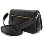 حقيبة كتف نسائية من جيس Guess باللون الأسود الفحمي Hwesg951320