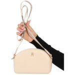 حقيبة كروس بودي نسائية بيج من تومي هيلفيغر Aw0Aw16679