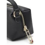 حقيبة يد وكتف نسائية سوداء من تومي هيلفيغر AW0AW14511