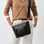 حقيبة يد نسائية سوداء من تومي هيلفيغر Aw0Aw16002