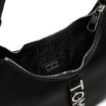 حقيبة كتف نسائية سوداء من تومي هيلفيغر AW0AW16510 BDS